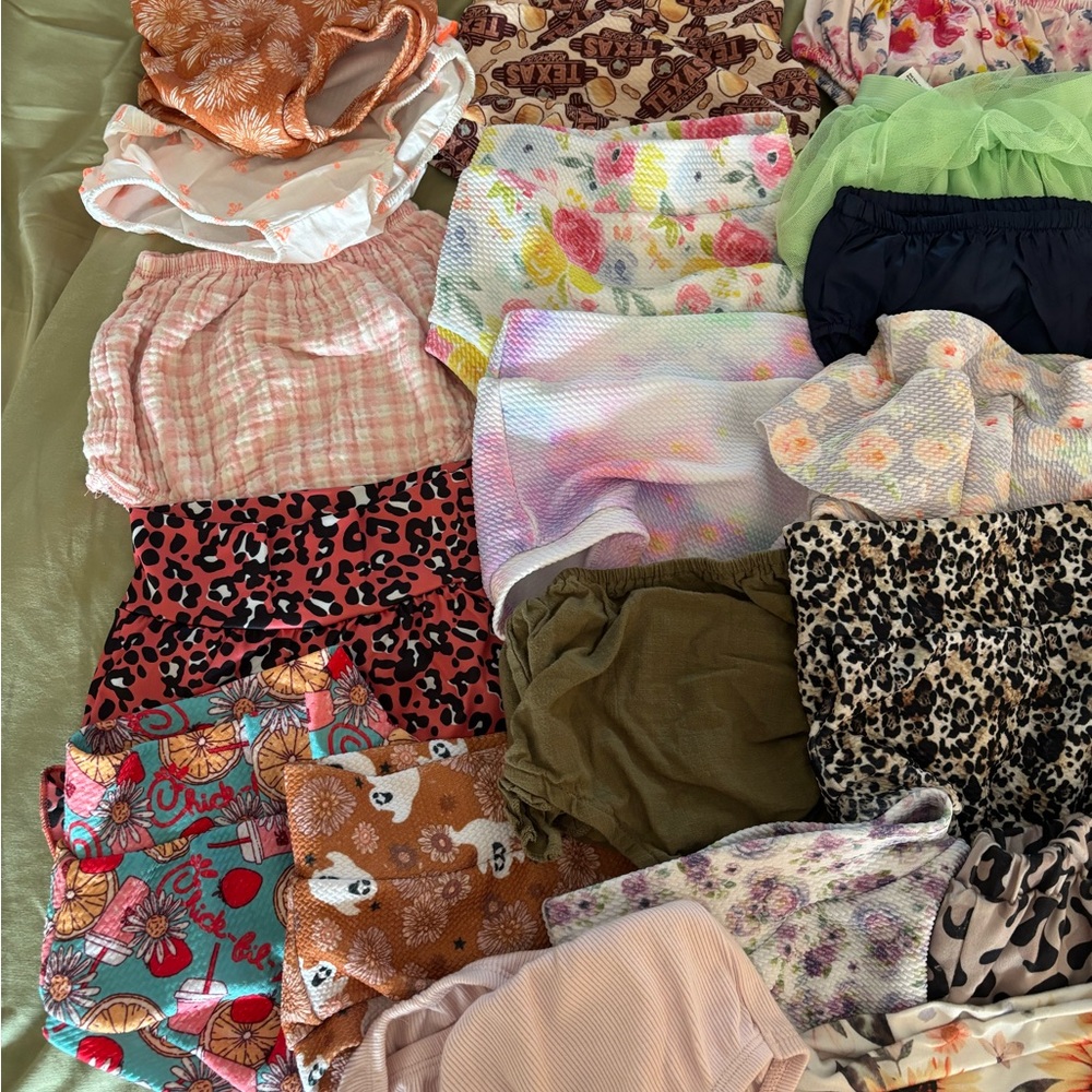 Colorful Baby Bloomers Collection - Picture 2 of 9